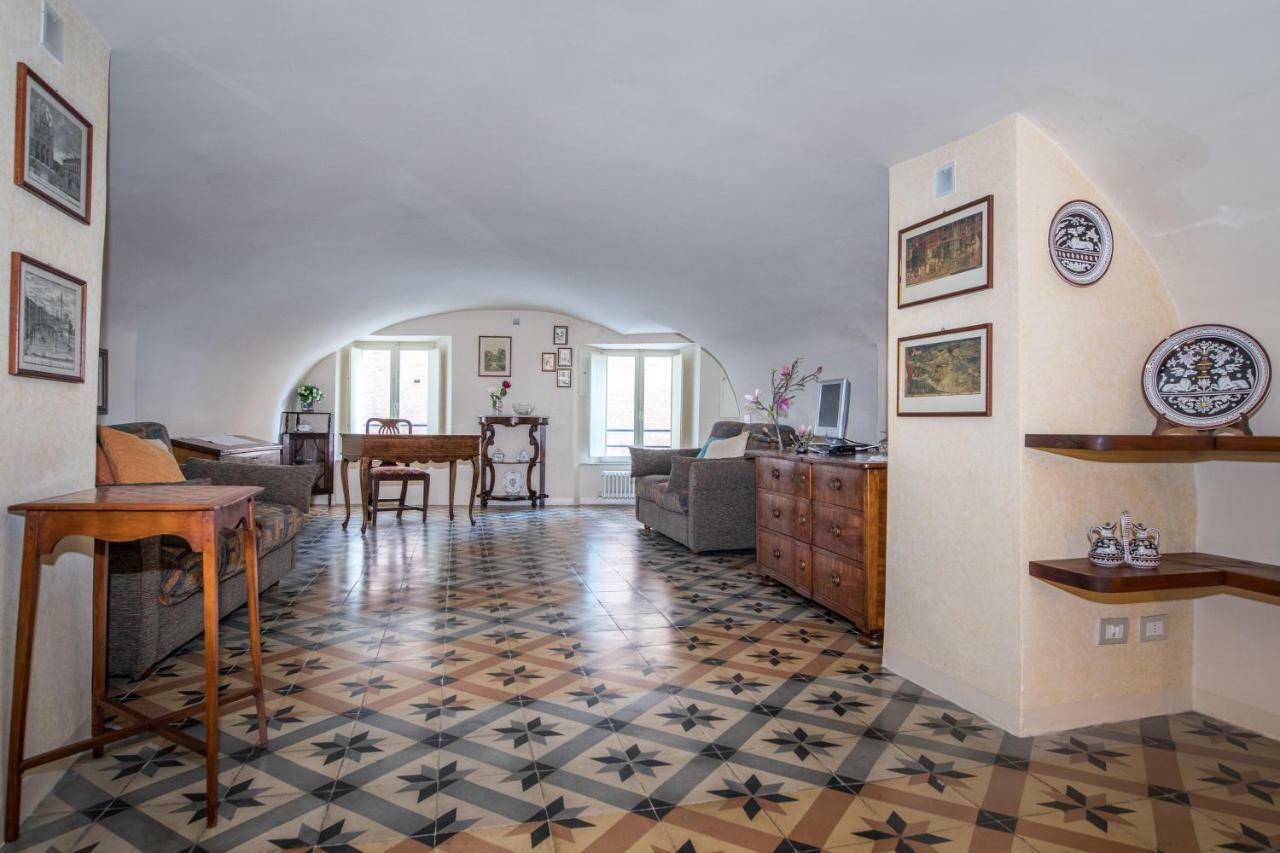 Casa Katy Apartment เซียนา ภายนอก รูปภาพ